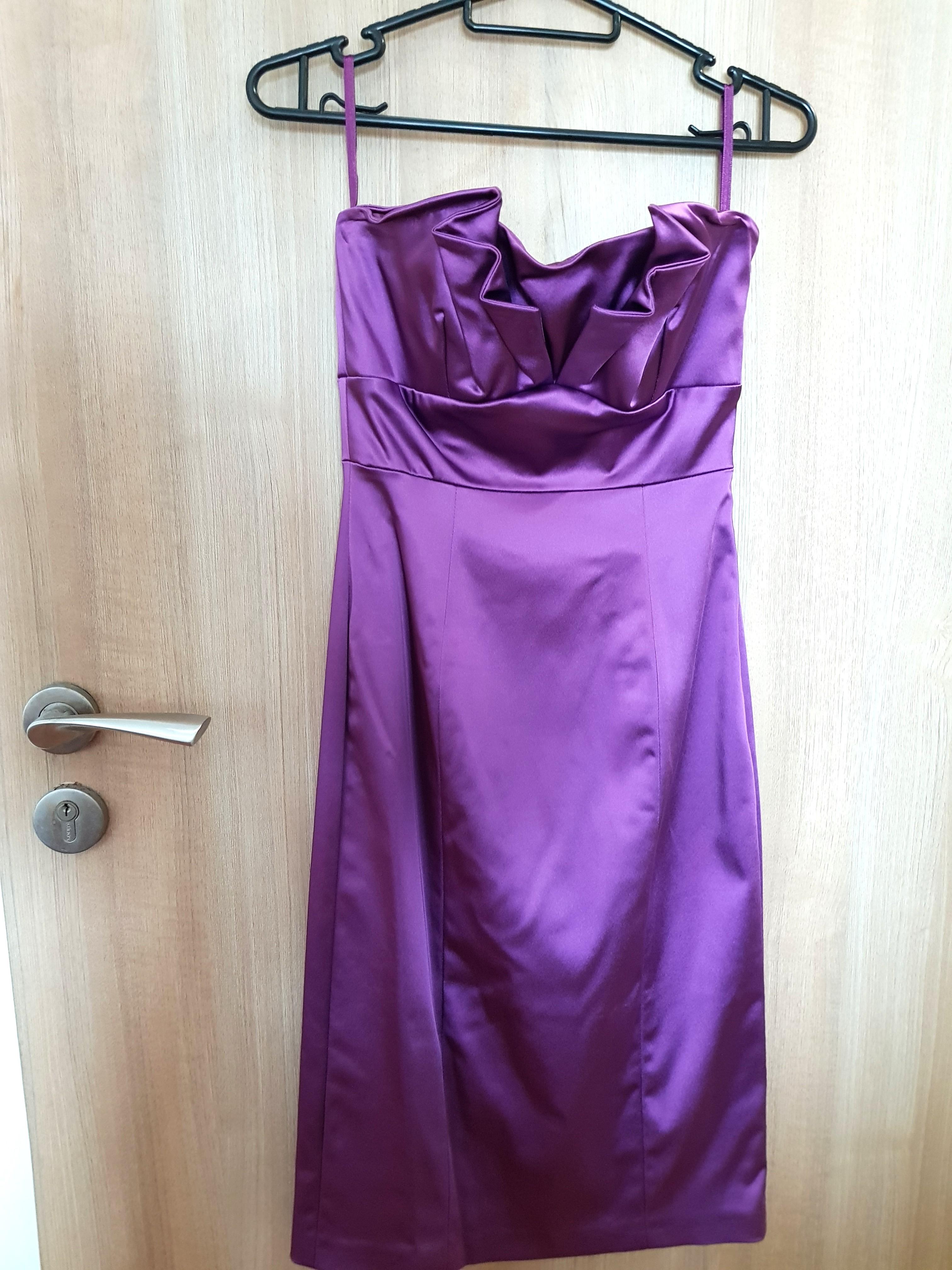 purple frill dress