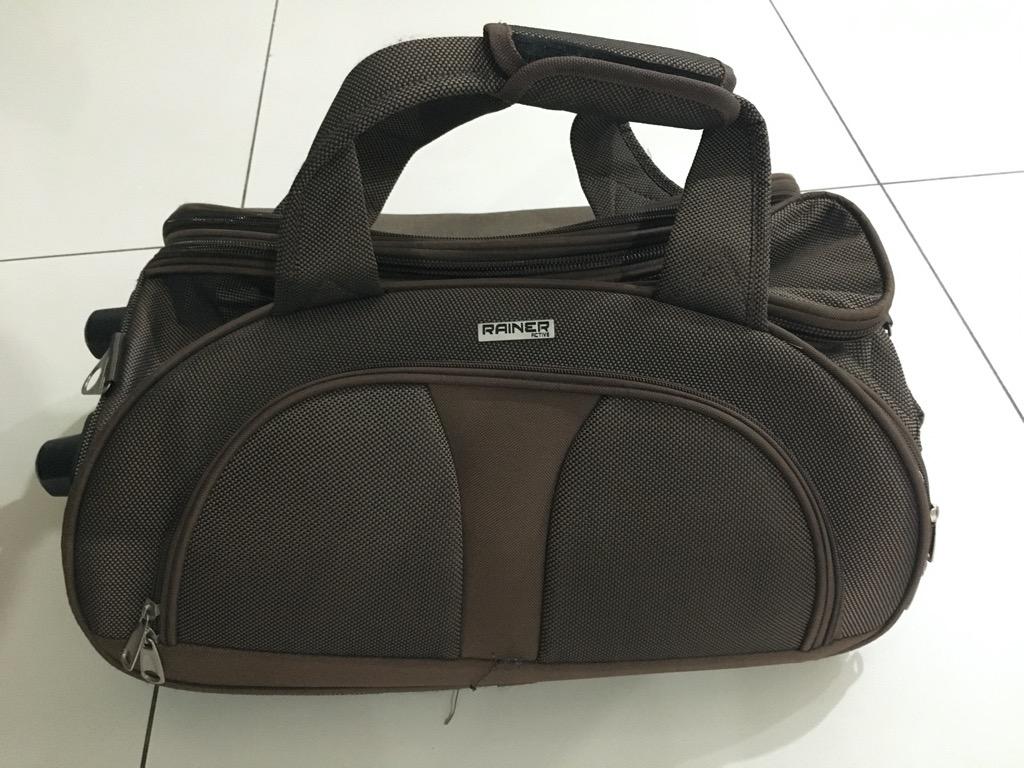 rainer luggage price