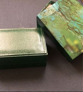 (Category: ) located in . Submitted by the_watch_shops (Listing ID 1032513646, Image 1). Description: .