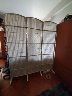 (Category: ) located in . Submitted by attiyaa (Listing ID 1032350121, Image 1). Description: .