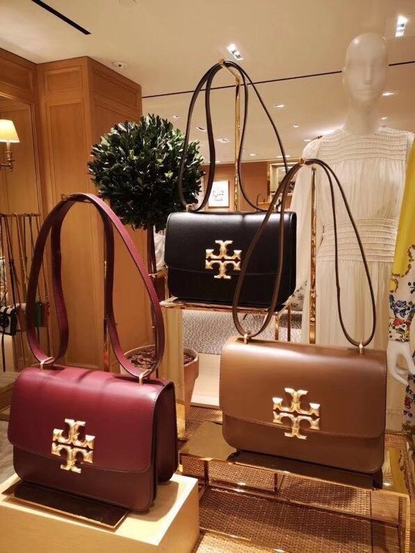 Tory Burch Eleanor Convertible Shoulder Bag, Luxury, Bags & Wallets on  Carousell