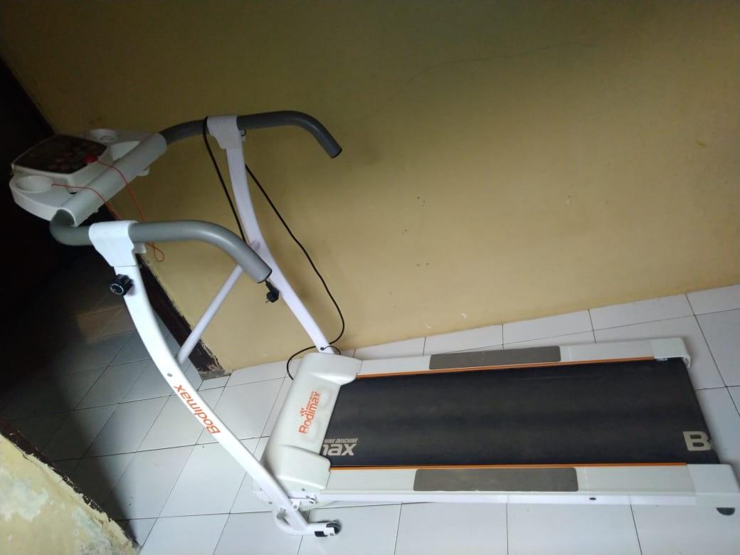 bodymax running machine