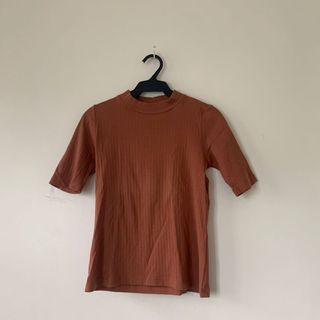 (Category: ) located in . Submitted by four.clothing (Listing ID 1032366545, Image 1). Description: .