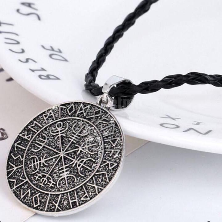Cool Fashion Viking Scandina Compass Pendant Odin's Symbals Of Pendant Necklacca