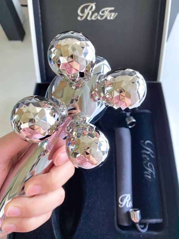 99 新 包順豐 Refa 4 Carat 4輪 正品白金微電流按摩儀 瘦臉 去水腫 修身減肥 美容儀 美容 化妝品 皮膚護理 Carousell