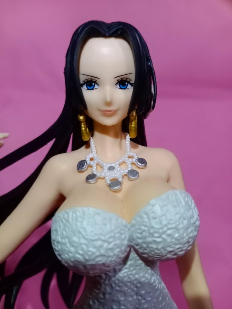 Authentic Banpresto Boa Hancock Lady On Edge Glitter Glamour One Piece Hobbies Toys Toys Games On Carousell