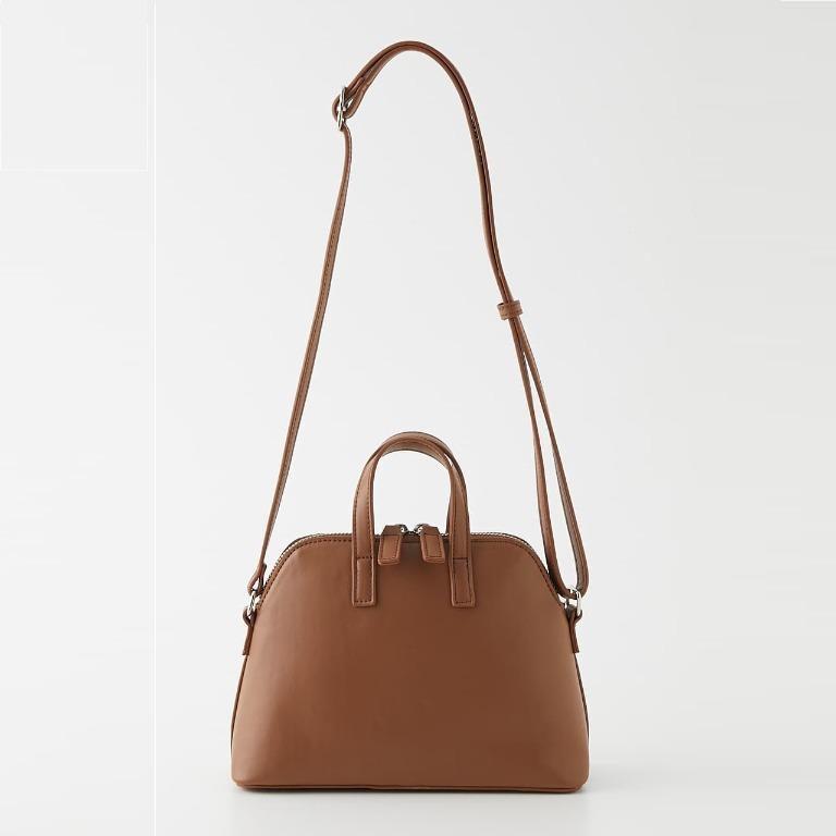 日本azul By Moussy 淺啡色皮革手挽斜咩袋 女裝 女裝袋 銀包 Carousell
