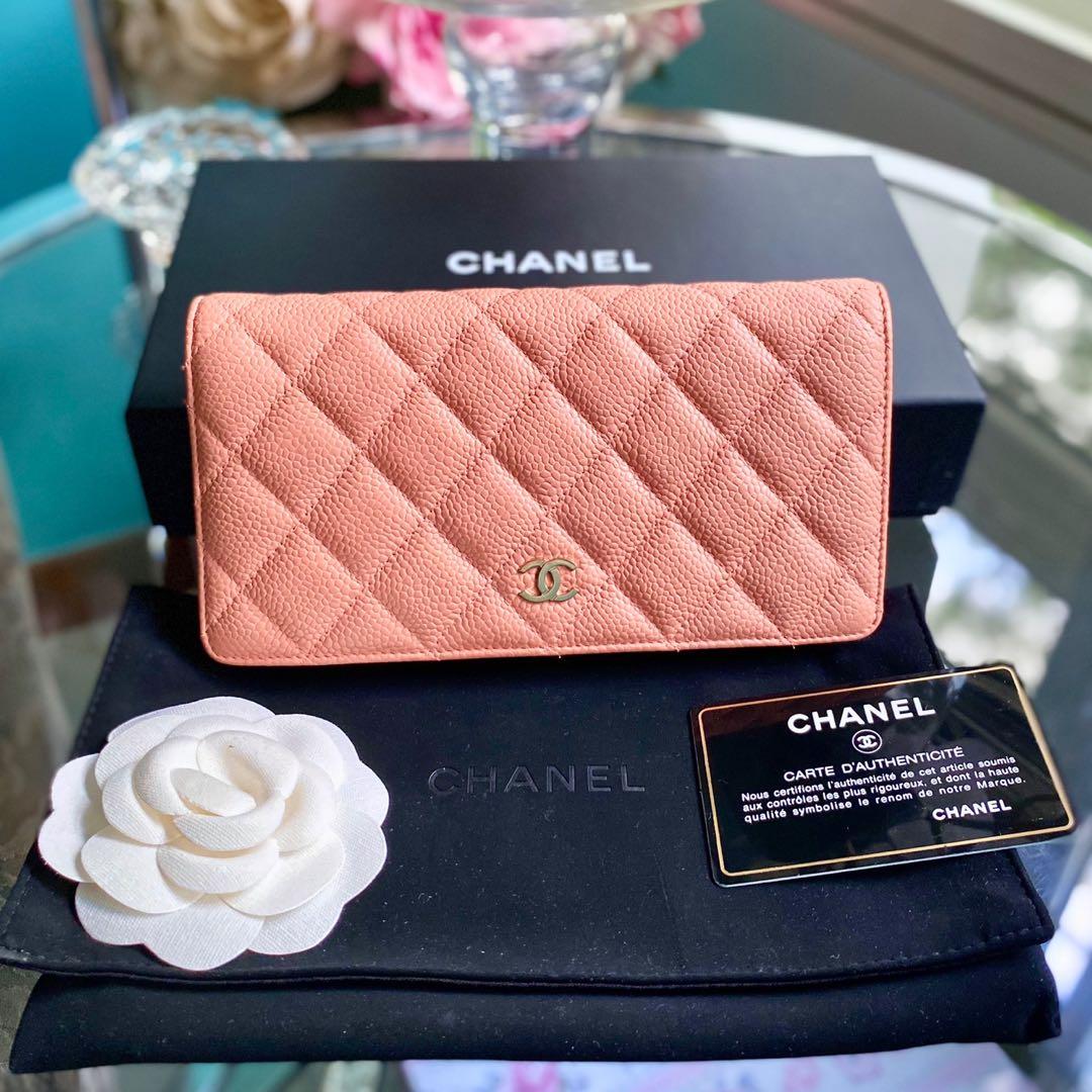💯Authentic Chanel Porte Yen Bi-Fold Caviar Leather Wallet, Luxury