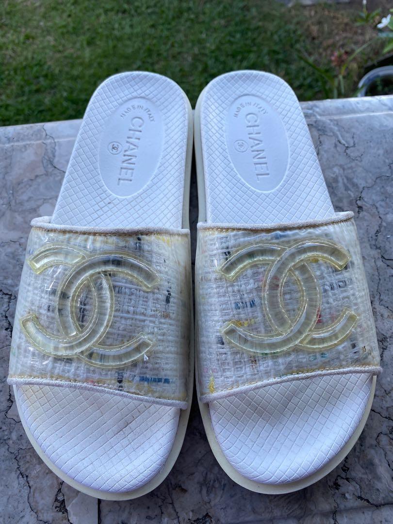 chanel slippers white