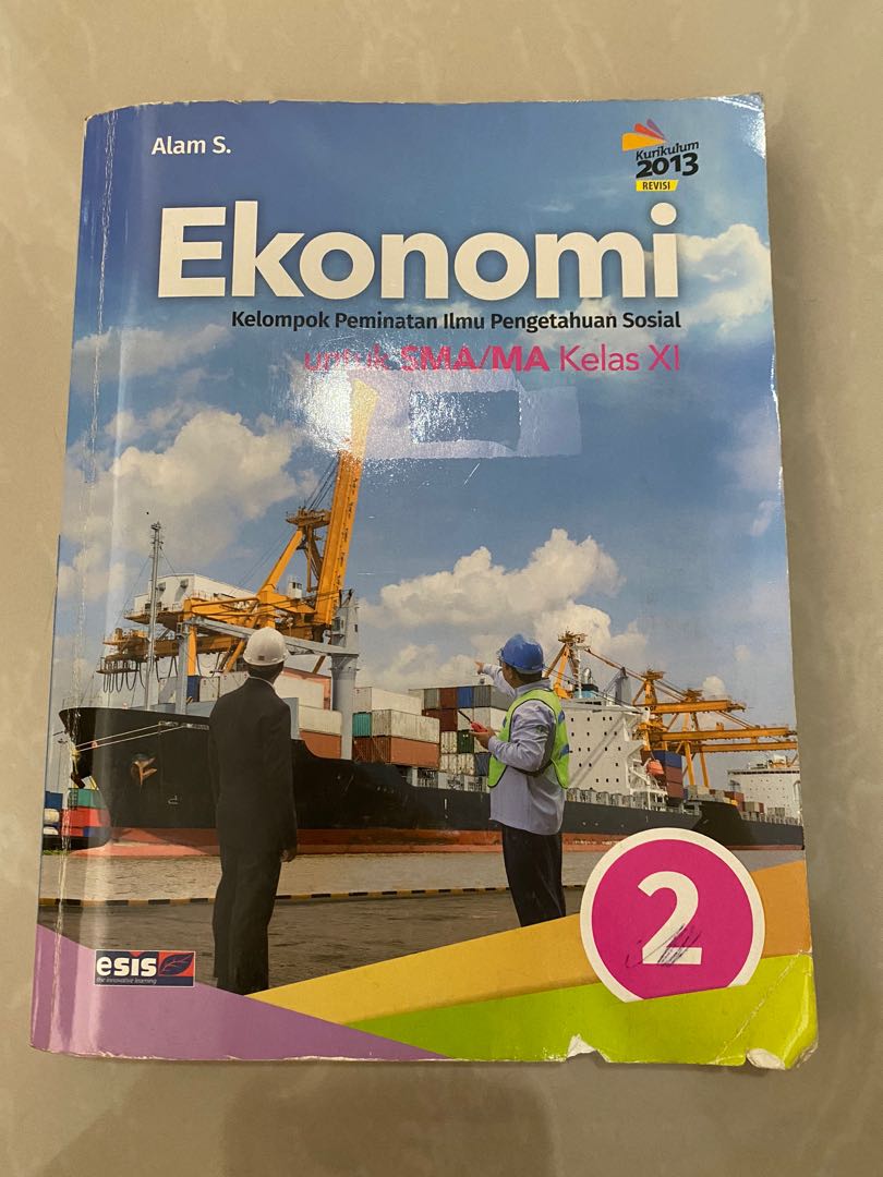 buku EKONOMI kelas 11 - erlangga, Buku & Alat Tulis, Buku di Carousell