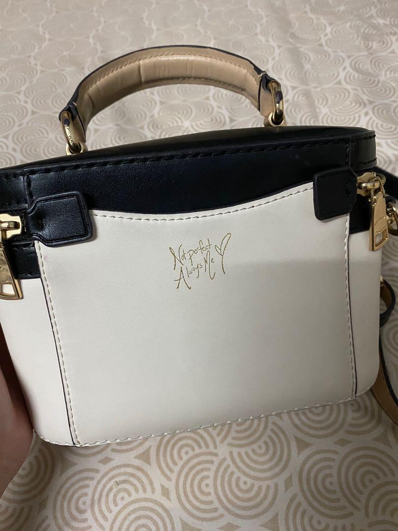 Coach x selena gomez colorblock trail bag hotsell