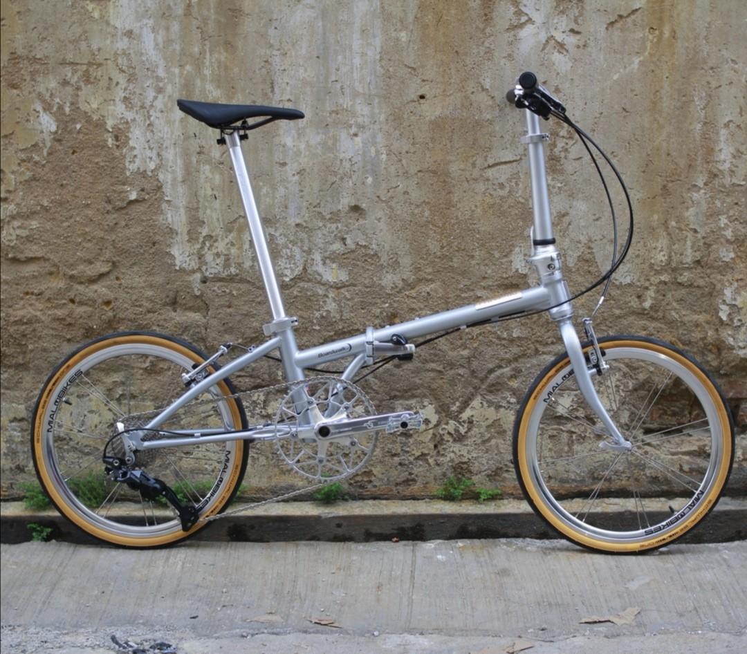 Dahon Boardwalk D7 Upgraded Vintage Silver Limited Edition 10 36kg Shimano Deore 10 Speed Groupset Dahon Boardwalk D7 Upgraded Vintage Silver Limited Edition 10 36kg Shimano Deore 10 Speed Groupset