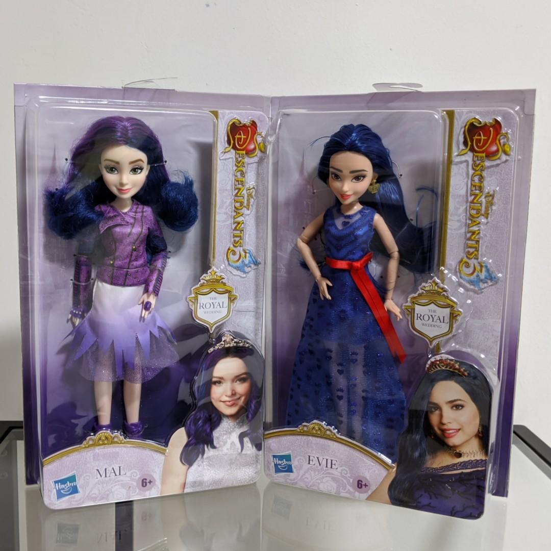 Disney Descendants Uma Fashion Doll, Hobbies & Toys, Toys & Games on  Carousell