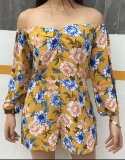 (Category: ) located in . Submitted by thewardrobeph_ (Listing ID 1034383157, Image 1). Description: .