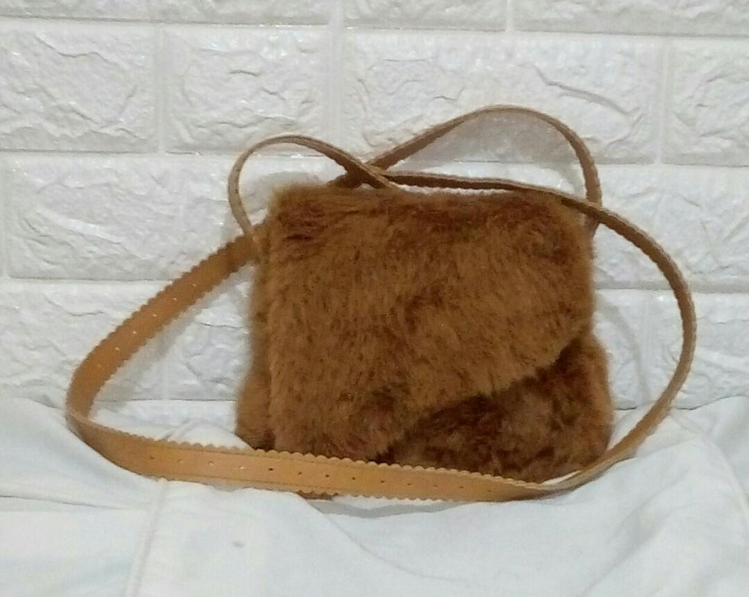 fur sling bag