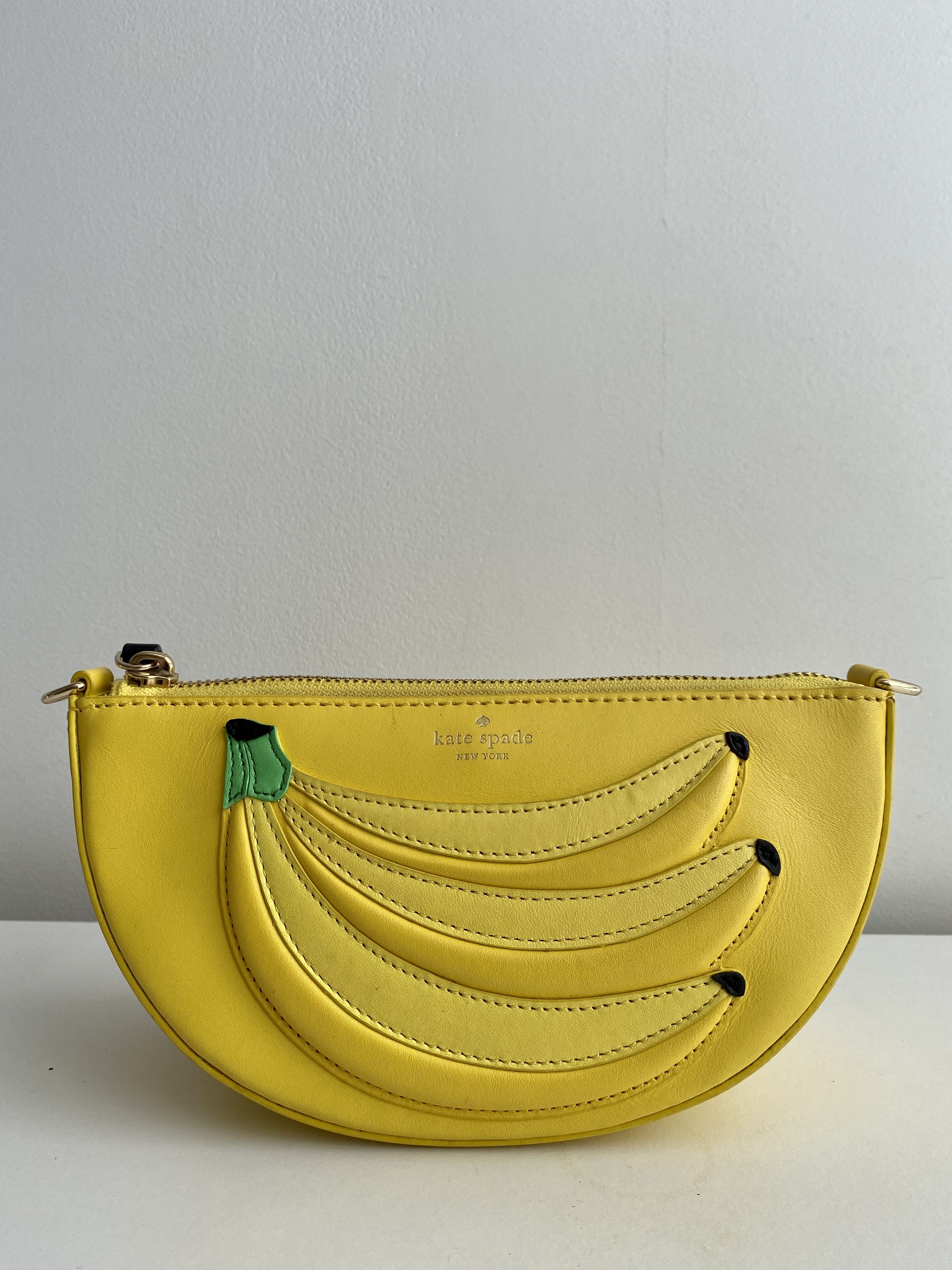 Genuine Leather Kate Spade Banana Cross Body Bag, Women's Fashion, Bags &  Wallets, Cross-body Bags on Carousell