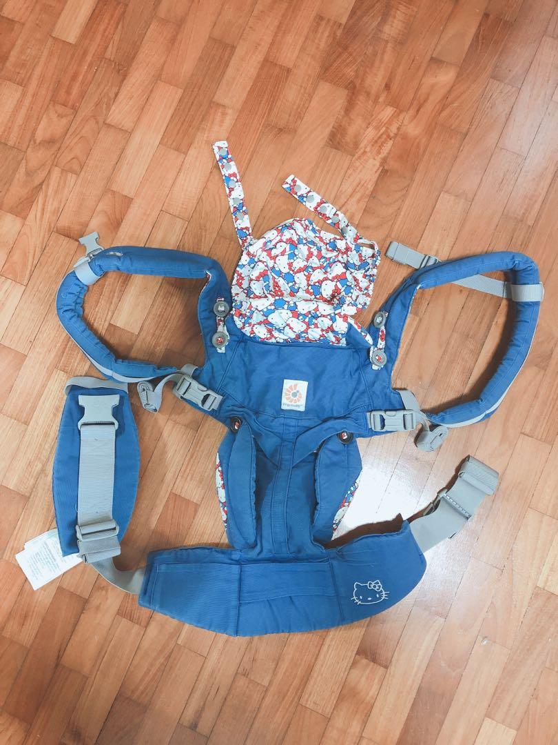 Hello Kitty Ergo 360 Carrier, Babies & Kids, Going Out, Carriers