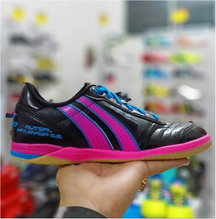 KASUT FUTSAL PAN IMPULSE RETRO LIMITED EDITION Sports Equipment