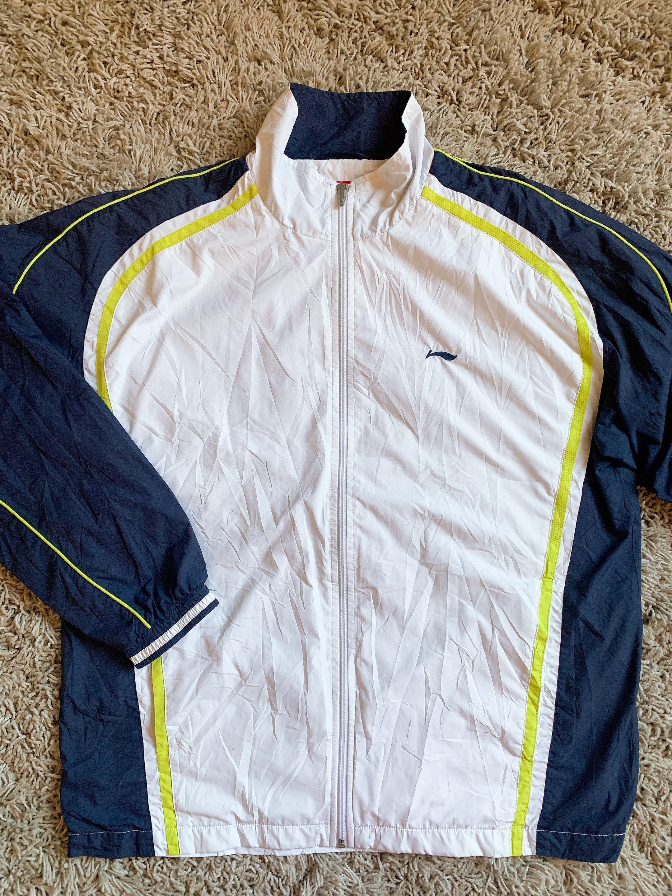 LINING WINDBREAKER, Men's Fashion 