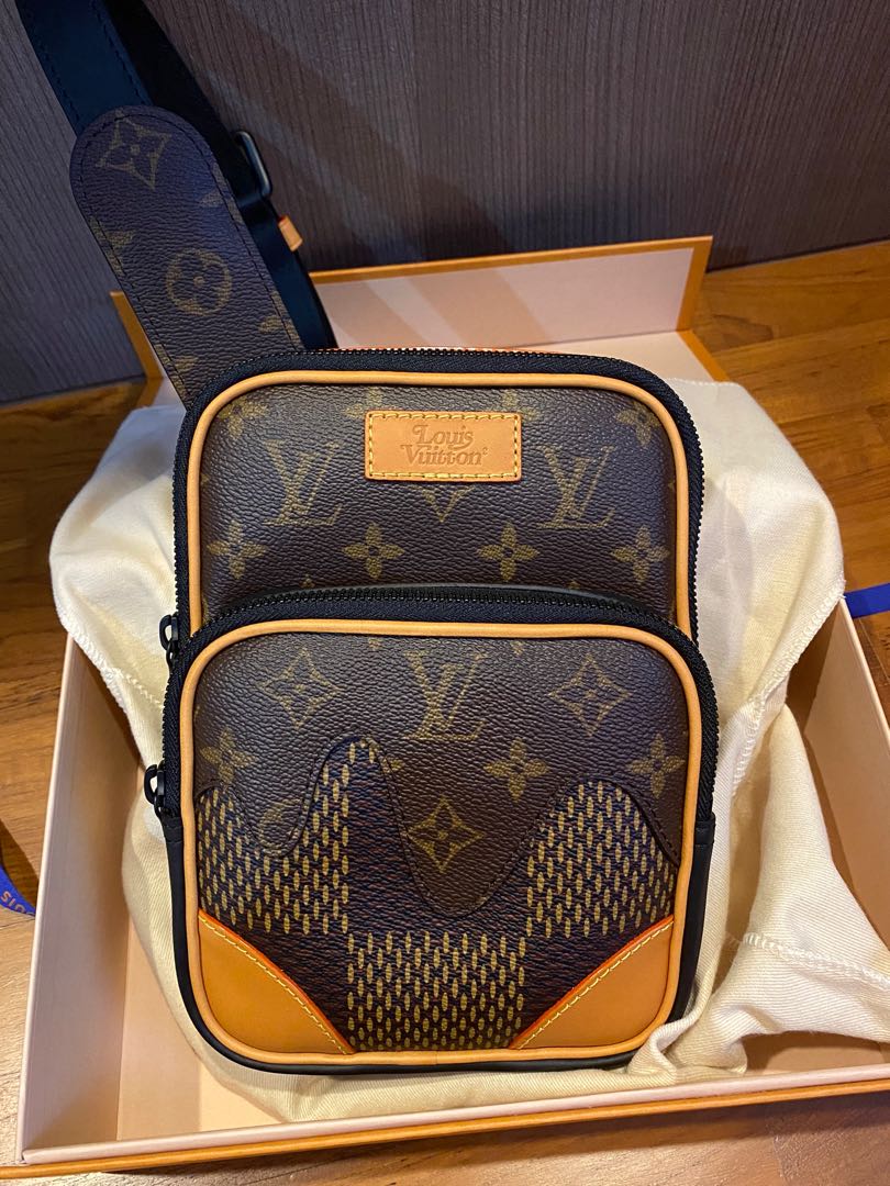 Louis Vuitton x Nigo e sling bag