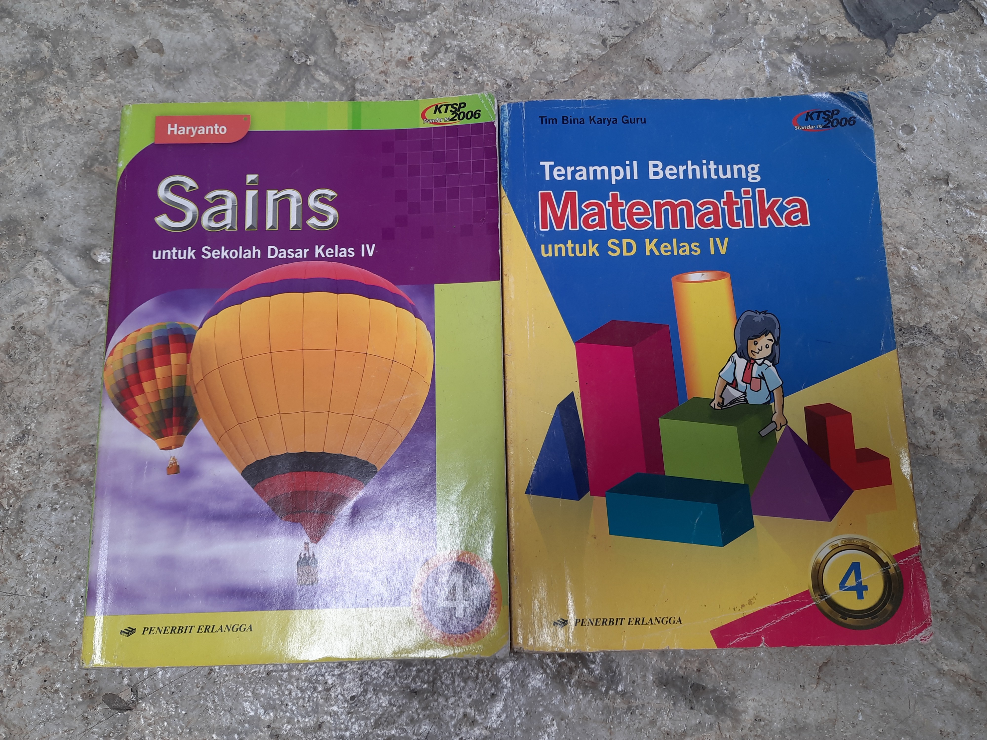 Matematika Dan Sains Erlangga Kelas 4 Sd Buku Alat Tulis Buku Pelajaran Di Carousell