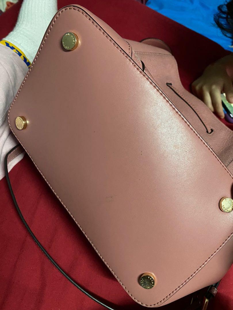Michael kors nicole bucket bag top