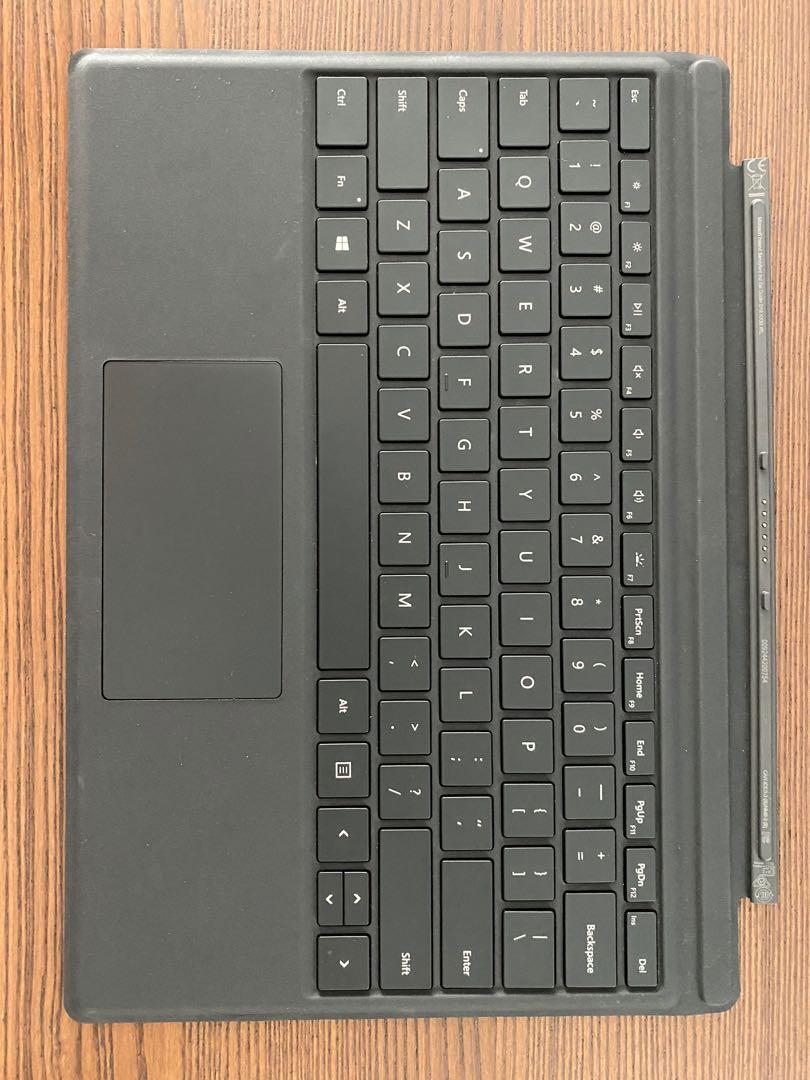 Microsoft Surface Pro 4 5 6 7 Type Cover M1725 Black Mobile Phones Tablets Mobile Tablet Accessories Mobile Accessories On Carousell