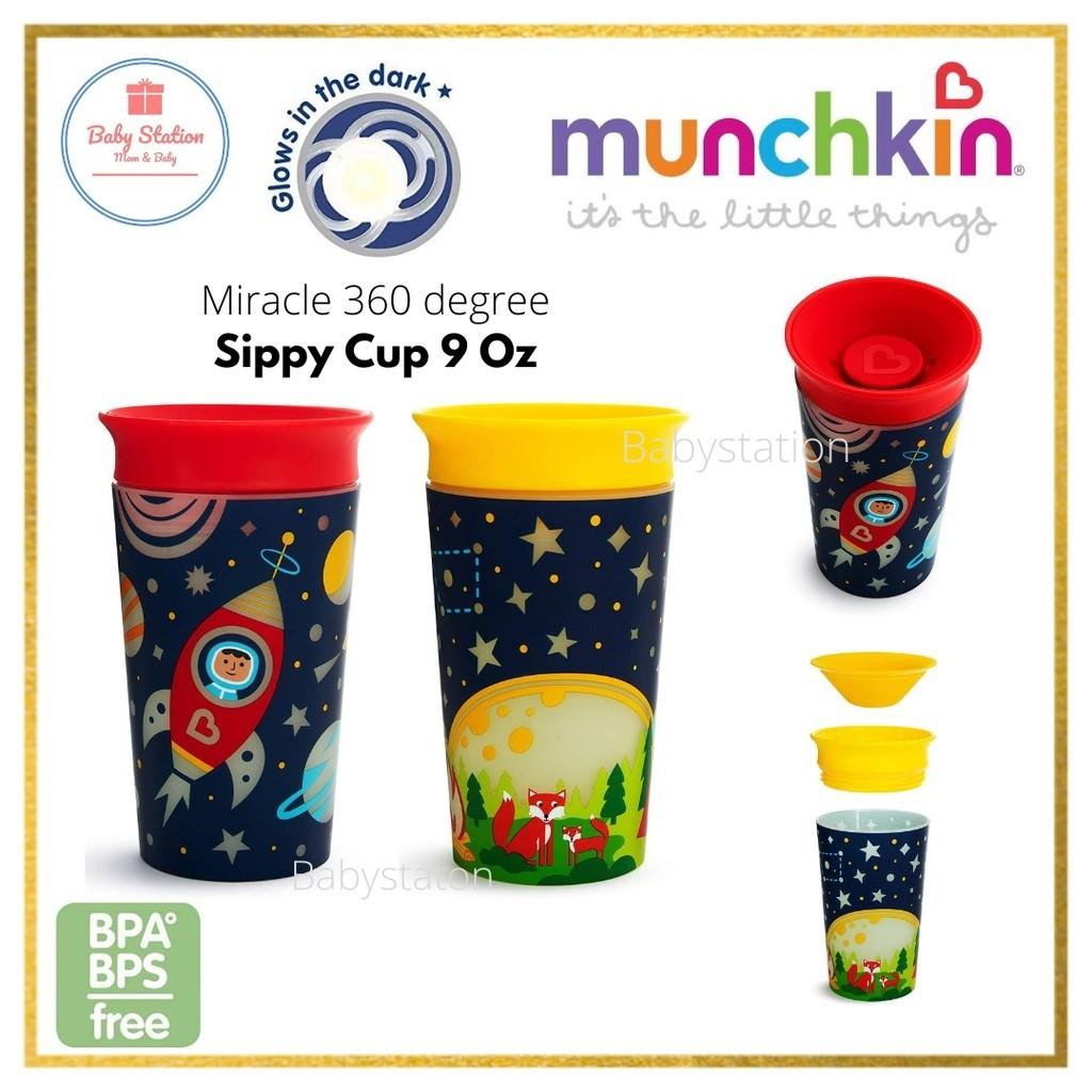 Munchkin Miracle 360 Degree Glow In The Dark Sippy Cup, 9 Oz, Astronaut, Red, Babies & Kids