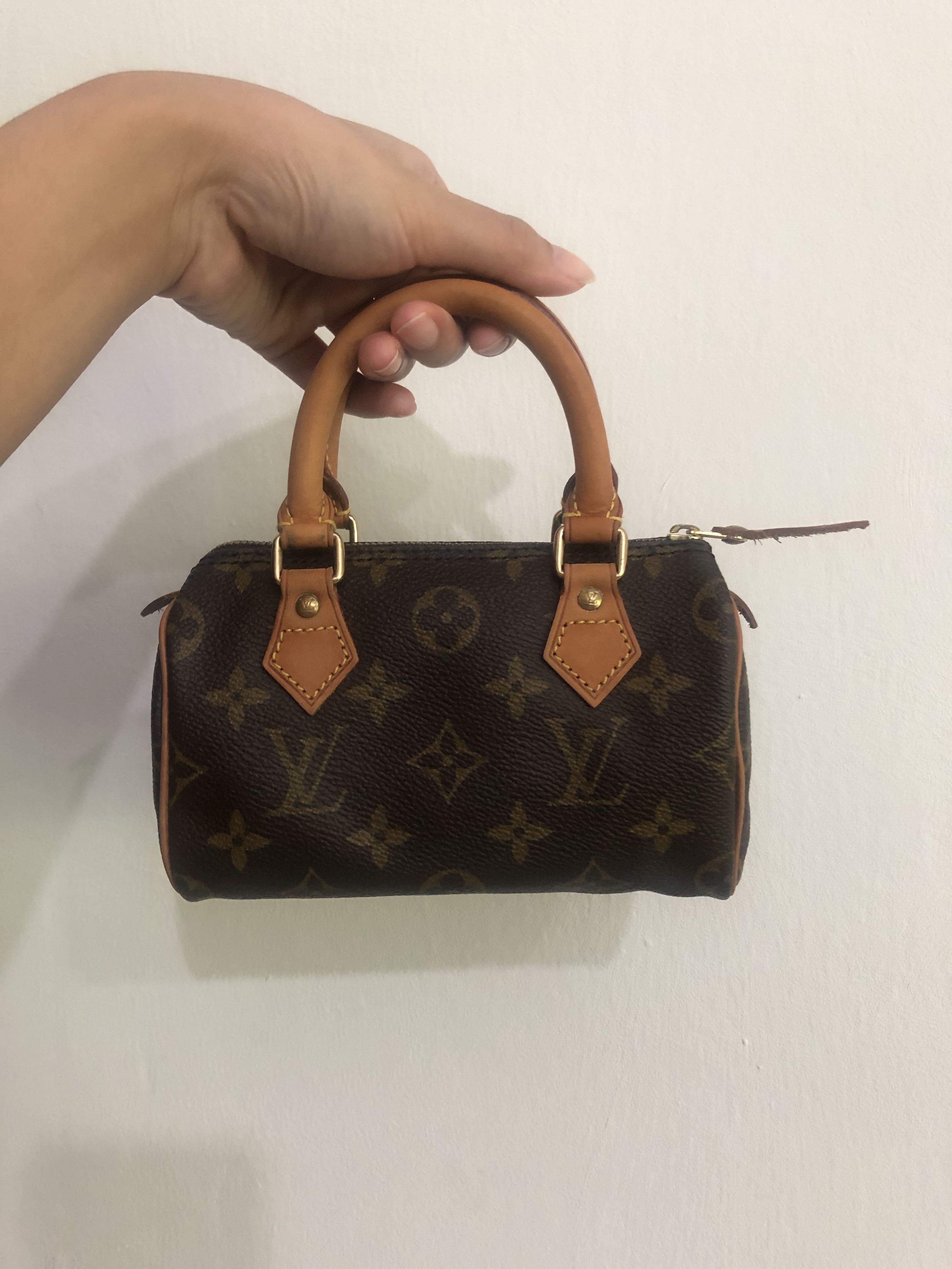 Louis Vuitton Monogram Canvas Mini HL Speedy Bag – Angeles Vintage