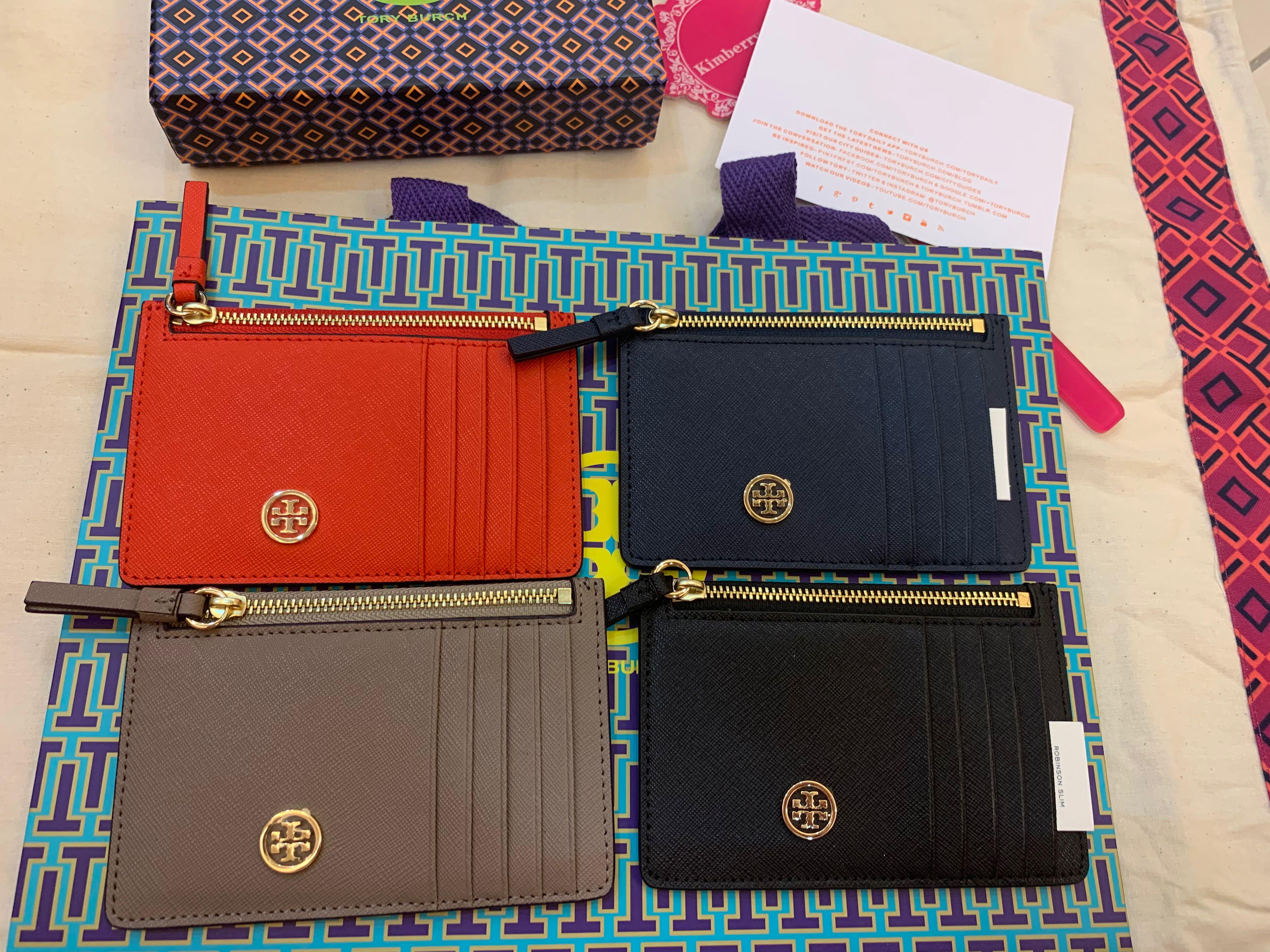 Ready Stock authentic Tory Burch care Card case slim card case 50211,  Luxury, Bags & Wallets on Carousell