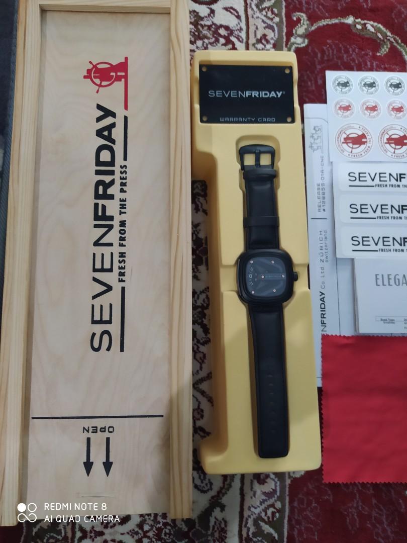 Sevenfriday clearance watch box