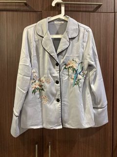 (Category: ) located in . Submitted by bella95.wardrobe (Listing ID 1034343468, Image 1). Description: .