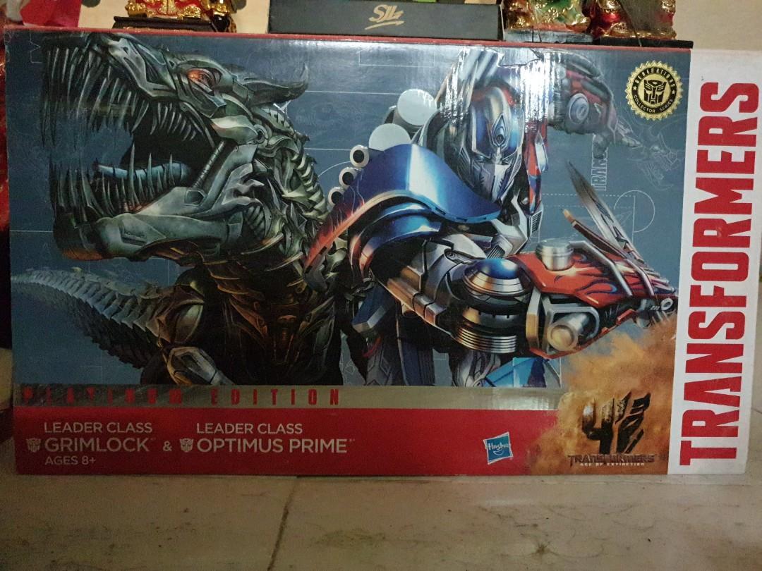 Transformers (Category: Toy Figures) located in Singapore. Submitted by pandajeff_toyshop (Listing ID 1034264630, Image 1). Description: Brand new in box... If you haven own it u should grab it becos hard to find n this is collection for transformer collector... Completed your transformer collection.. grab it before other people take... first come first served... Self collect at my blk 680297only..😄.