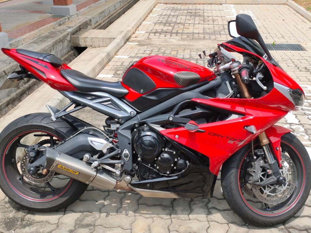 Triumph Daytona 675 Abs Motorcycles Motorcycles For Sale Class 2 On Carousell Triumph Daytona 675 Abs Motorcycles Motorcycles For Sale Class 2 On Carousell