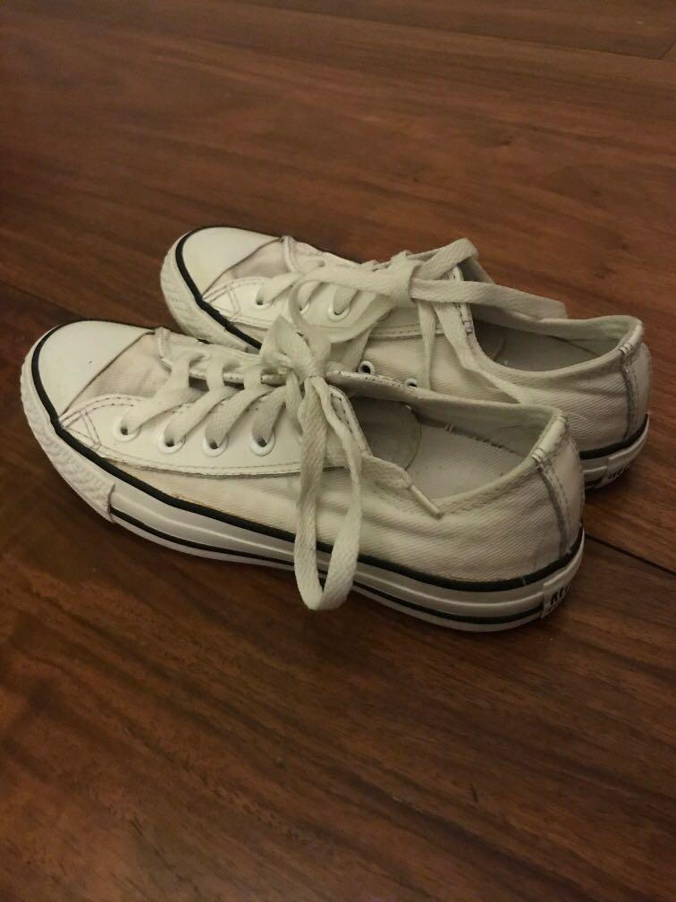 converse sm megamall floor