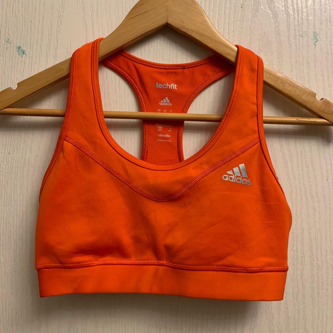 AUTHENTIC NIKE Neon Sports Bra Small No Pads, Women's Fashion, Activewear  on Carousell