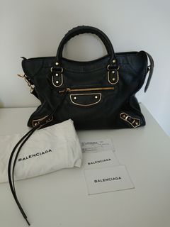 （分類：）位於 。 由 luciani123 提交（商品編號 1034469000，圖片 1）。簡介： 。