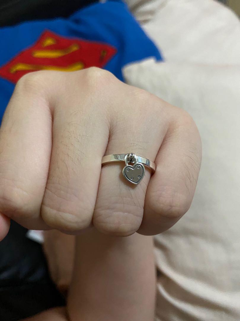 PANDORA HEART-SHAPED PADLOCK RING 