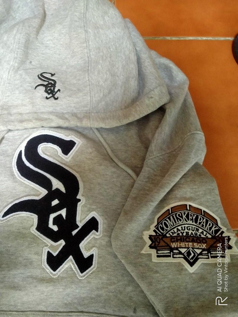 Chicago White Sox Hoodie, Men's Fashion, Tops & Sets, Hoodies on Carousell