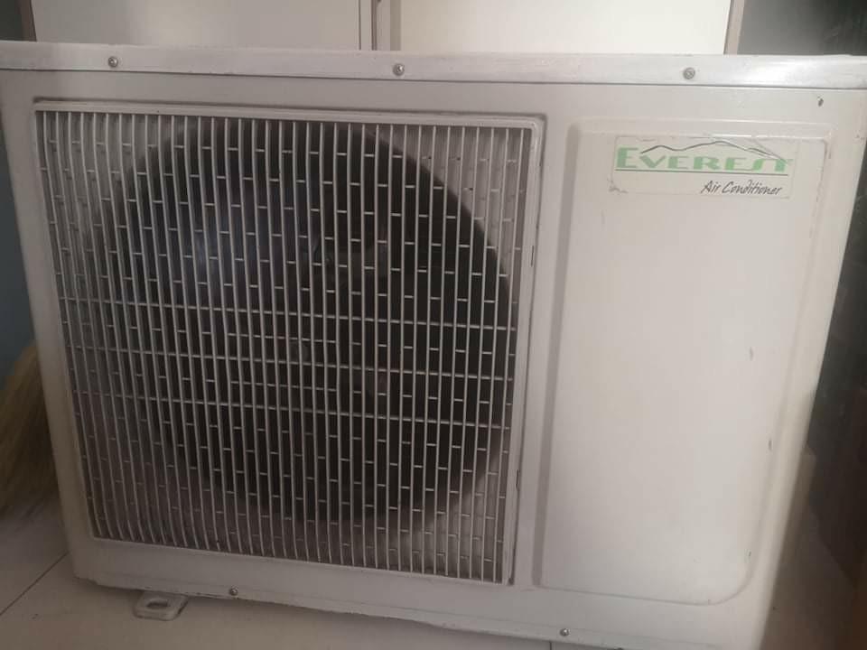 Everest Aircon Inverter 2HP, TV & Home Appliances, Air Conditioning and