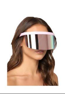 Fashionable Oversize Shield Visor Sunglasses White Frame Silver Lens
