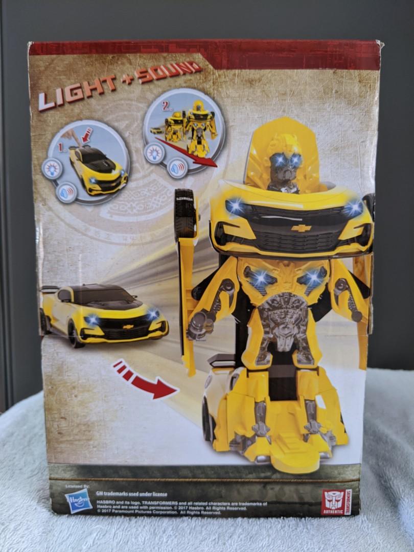 transformers robot fighter bumblebee