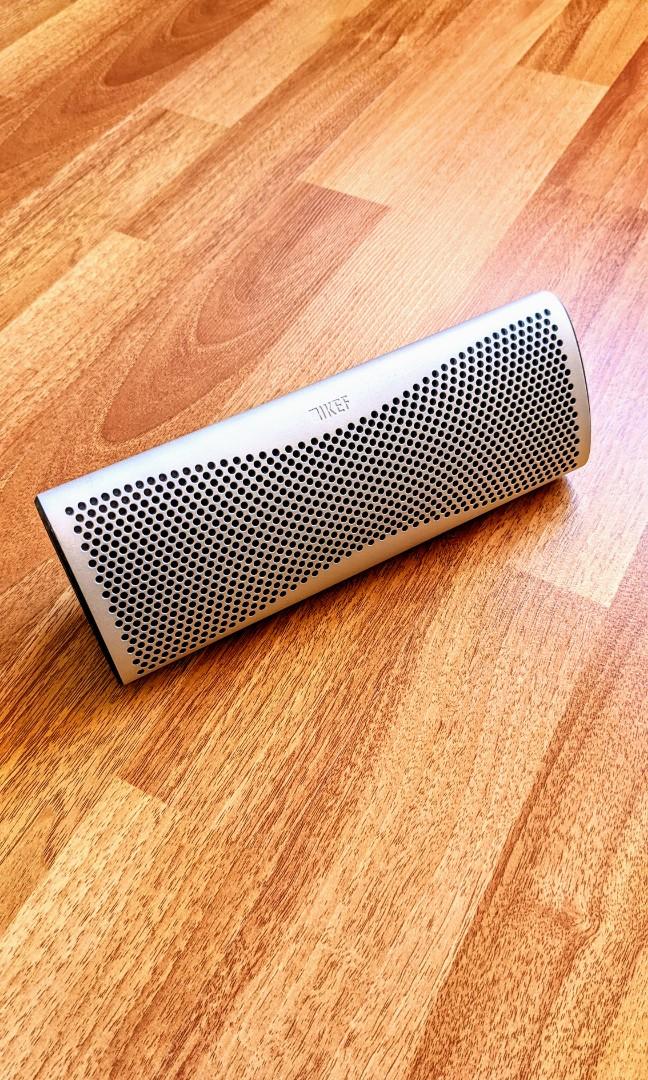 KEF MUO Bluetooth Audiophile Speaker silver Audio Soundbars