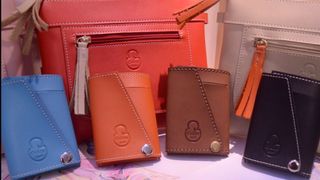 （分類：）位於 。 由 cm_bag 提交（商品編號 1034551333，圖片 1）。簡介： 。