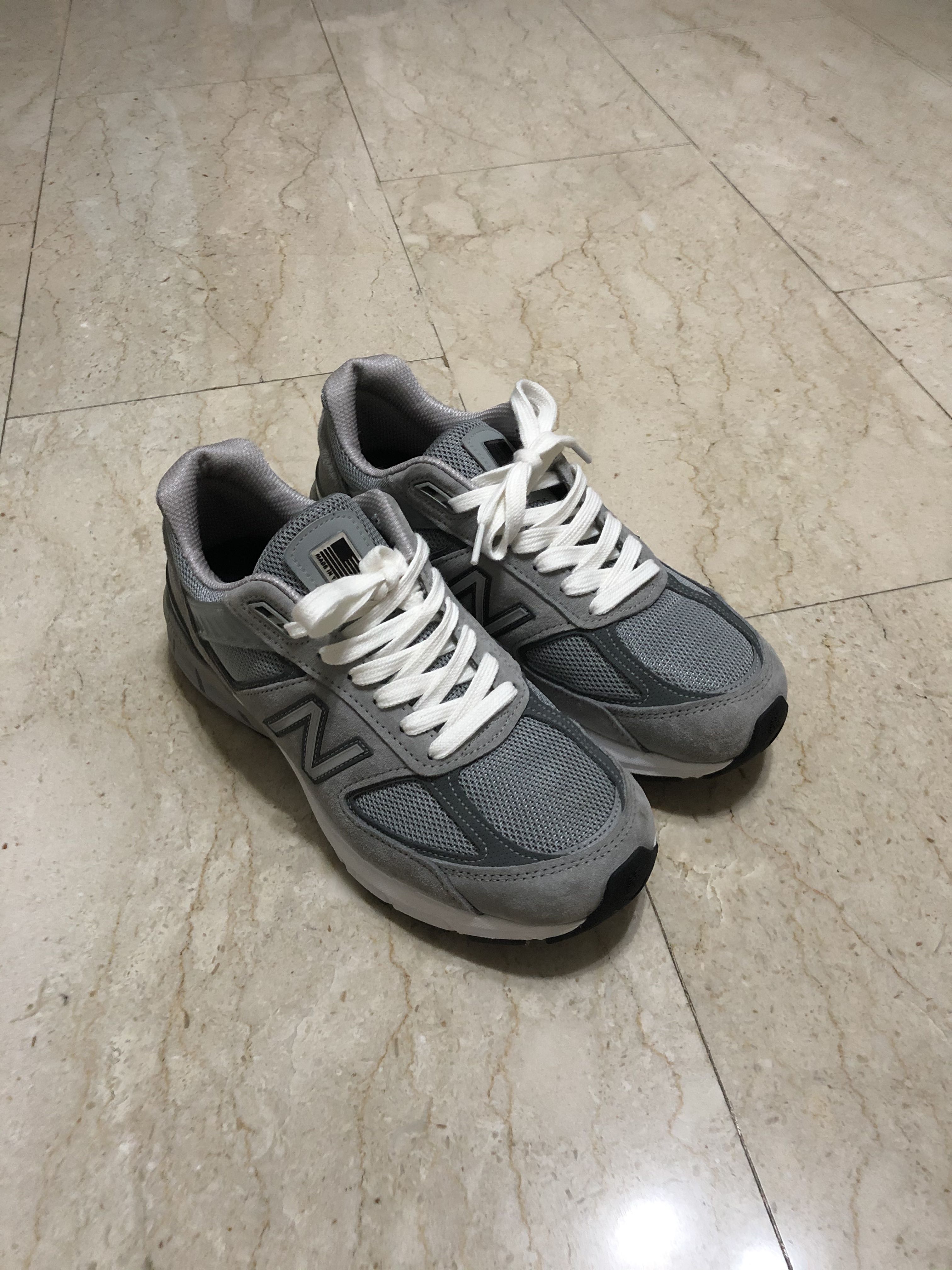 NEW BALANCE 990V5, Men's Fashion, Footwear, Sneakers on Carousell