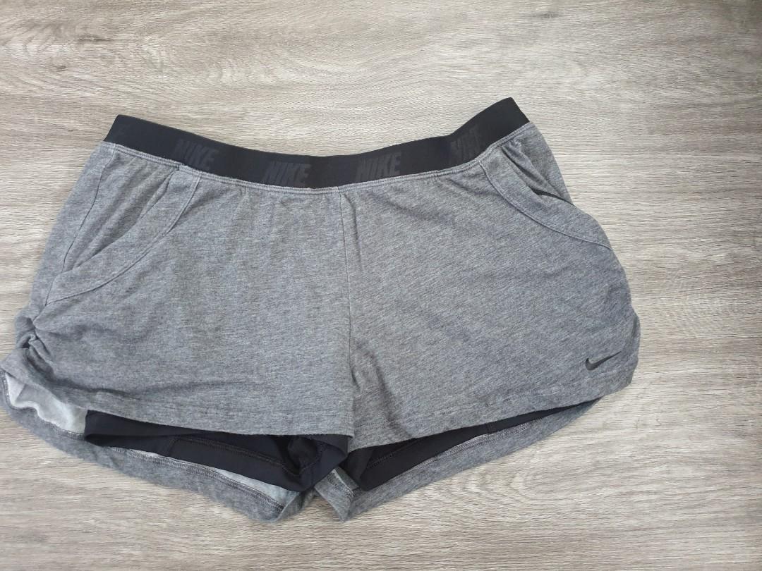 nike shorts with inner tights
