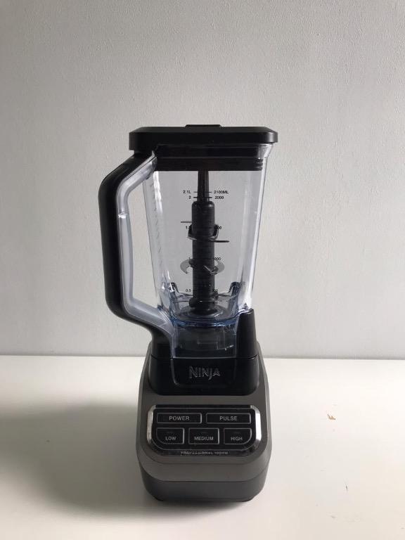 Ninja Blender BL610, TV & Home Appliances, Kitchen Appliances, Juicers