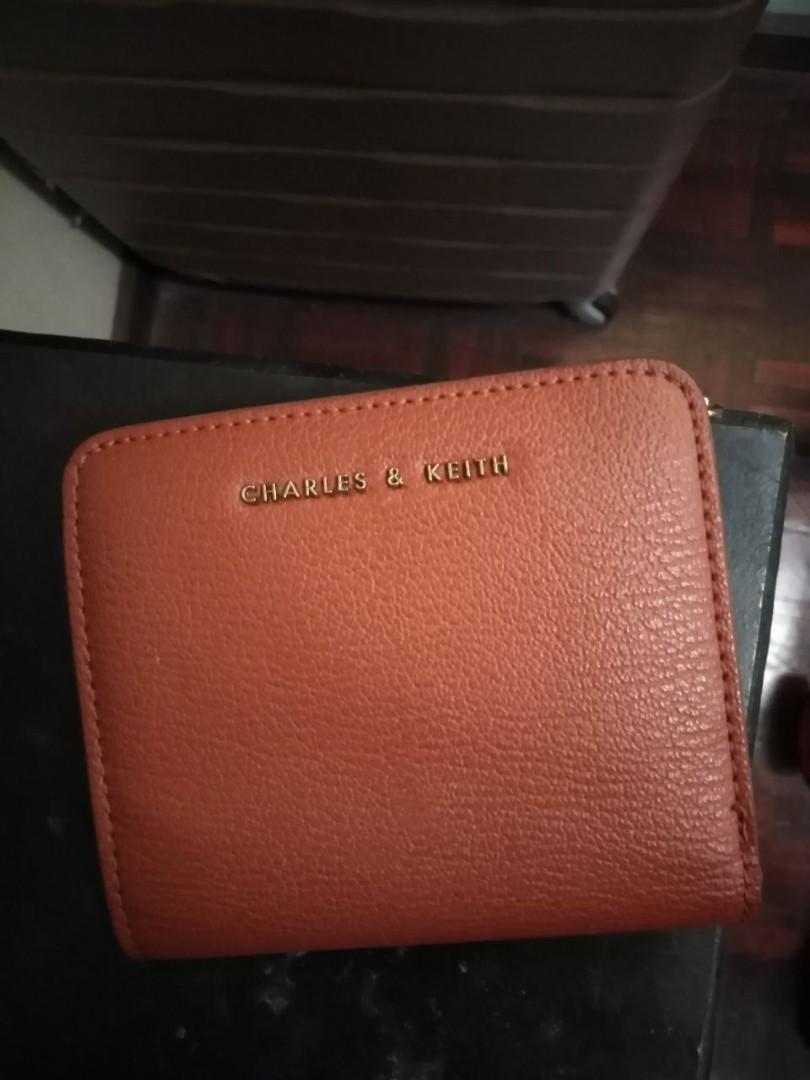 charles n keith wallet