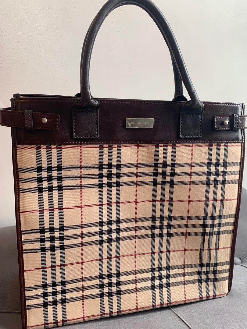 Burberry on sale document bag