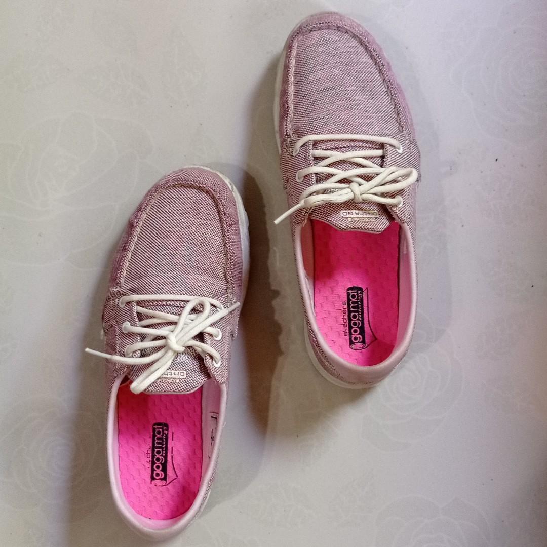 skechers on the go women's